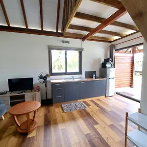 https://moorea-bungalow-moekea-lagoon.frenchpolynesia-hotels.com